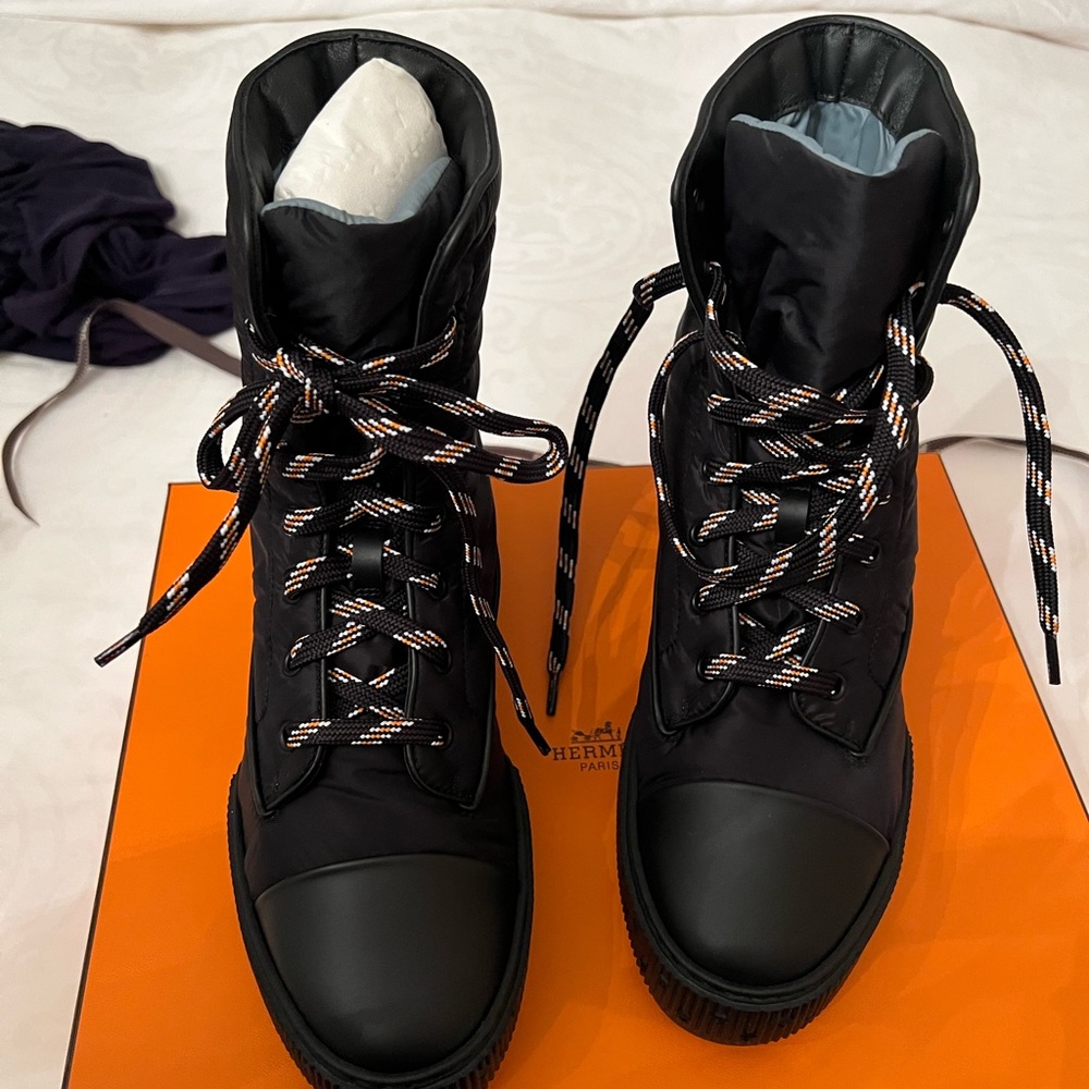 Hermes Fresh Ankle Boots - Picture 9 of 9